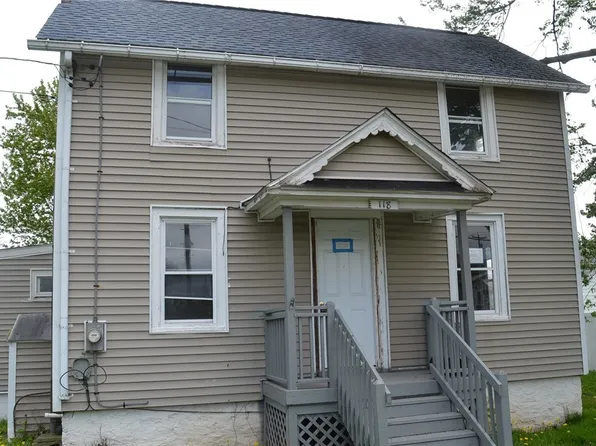 118 Laurel St, Medina, NY 14103