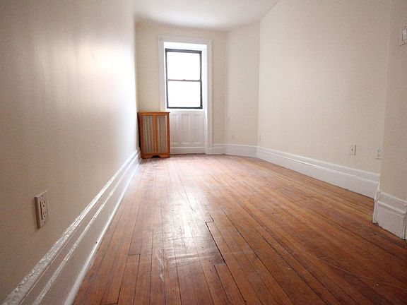 5th image of 308 W 109th St #10B