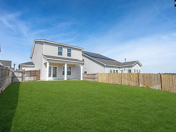 2nd image of 748 N Pinewalk Way