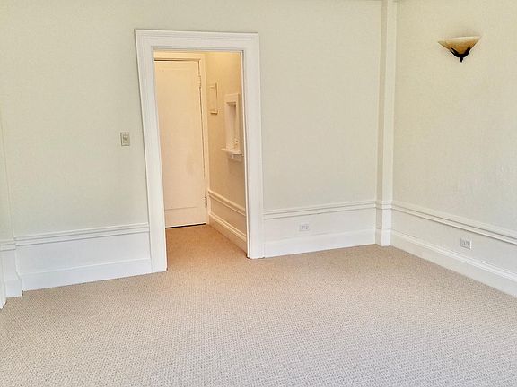4th image of 805 Bush St APT 404