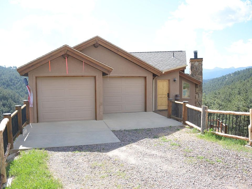 One of the garage spots is yours!