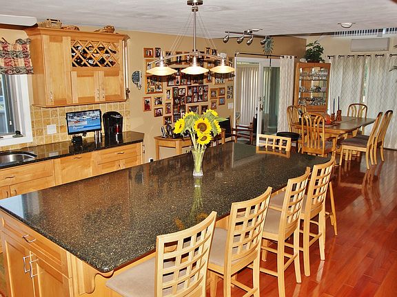 Kitch and Front Foyer