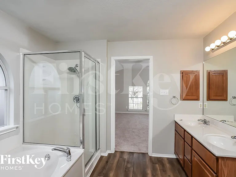 6122 Kenedy Leaf — Photo 10
