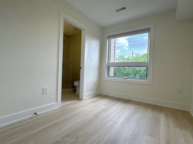 42 Bartley Dr #4 — Photo 12