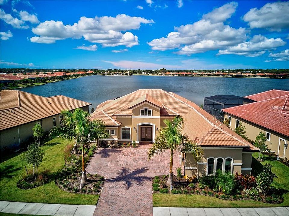 1st image of 272 Maraviya Blvd