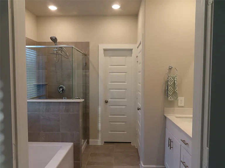 10854 Bodie Hills Dr — Photo 8