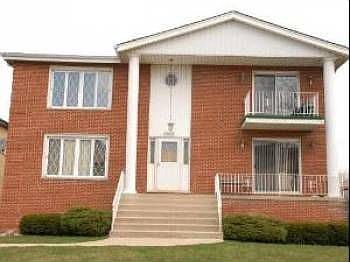2nd image of 7922 W 89th Pl