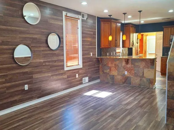 2746 E Schiller St, Philadelphia, PA 19134