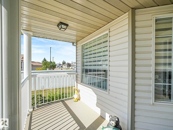 3rd image of 10336 178th Ave NW