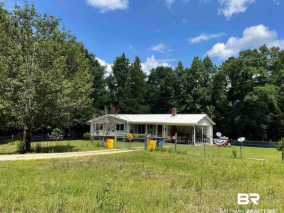 4th image of 3420 Thomas Rd
