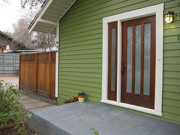 3rd image of 572 Sinaloa Ave