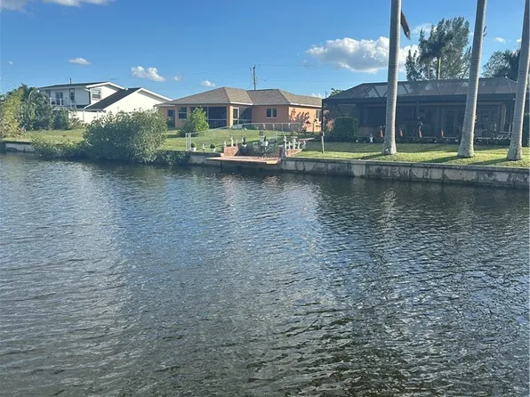 220 SE 29th St, Cape Coral, FL 33904