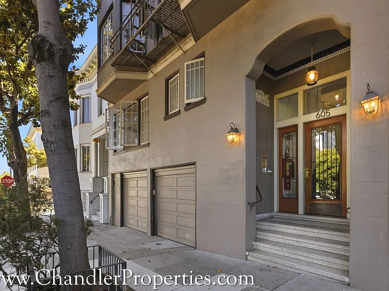 605 Scott St — Photo 13