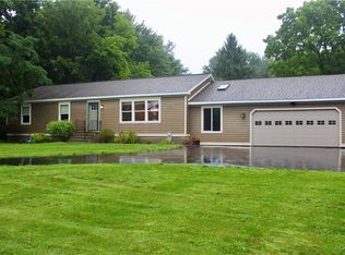 3231 W Seneca Tpke, Syracuse, NY 13215