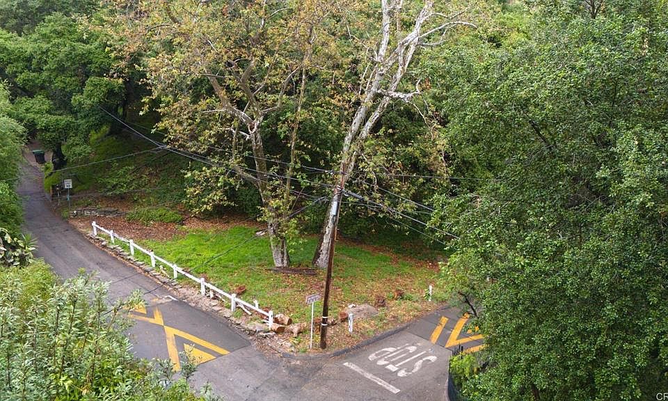 2nd image of 0 Shaw Ranch Rd