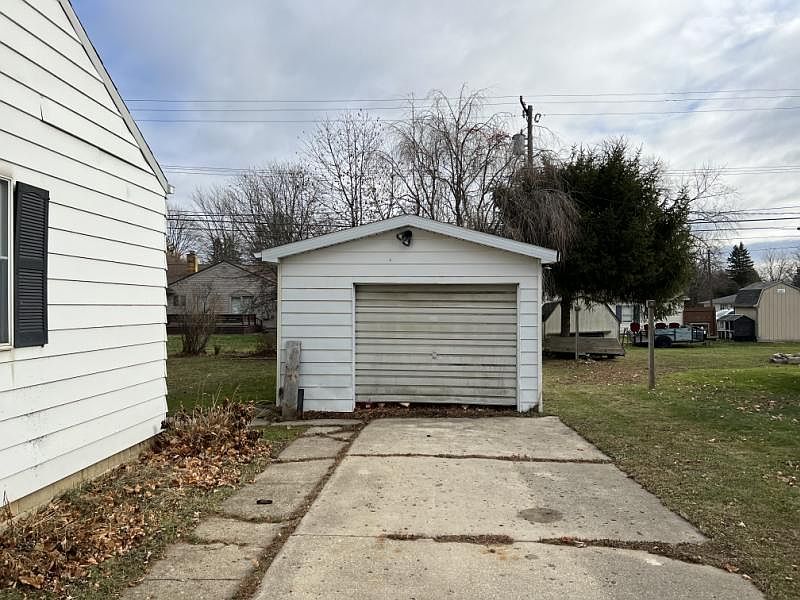 79 Maple Valley St, Sandusky, MI 48471 Zillow