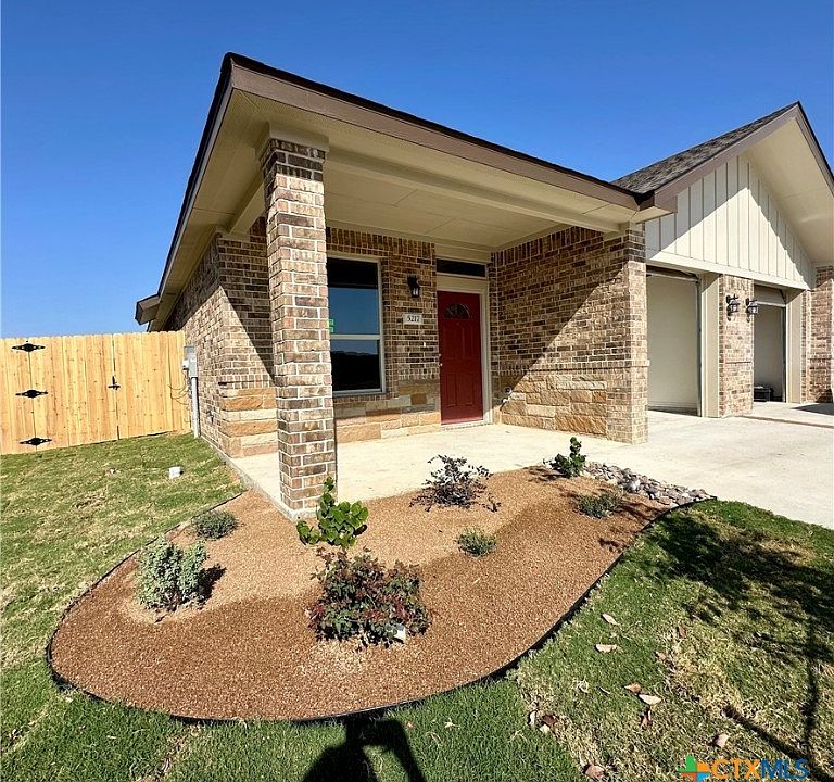 1st image of 5217 White Rose Dr