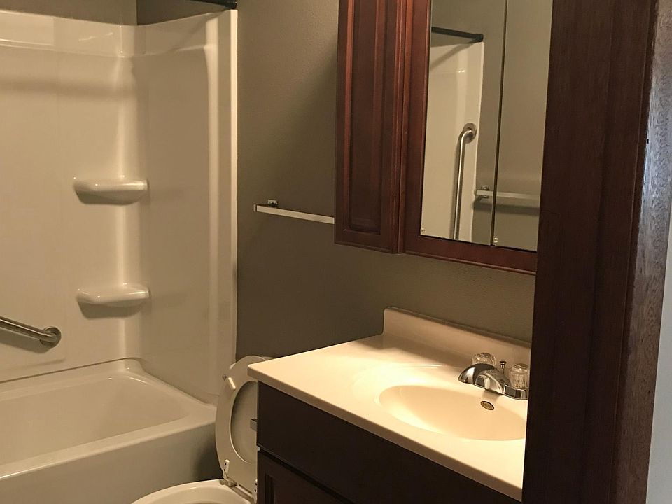 1st image of 161 Prestien Dr APT 1A