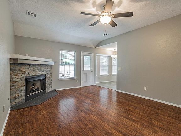 2nd image of 1245 S Camellia Ln