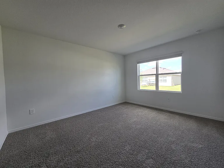 231 Taylor Groves St — Photo 10