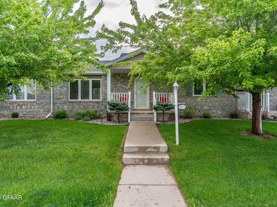 3673 S 34th St, Grand Forks, ND, 58201
