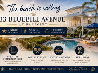 33 Bluebill Ave APT 304, Naples, FL 34108