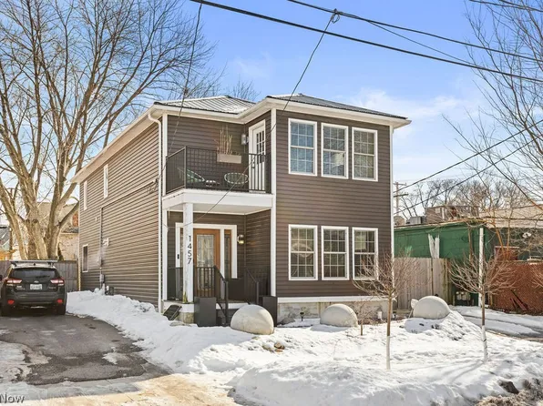 1457 W 52nd St, Cleveland, OH 44102