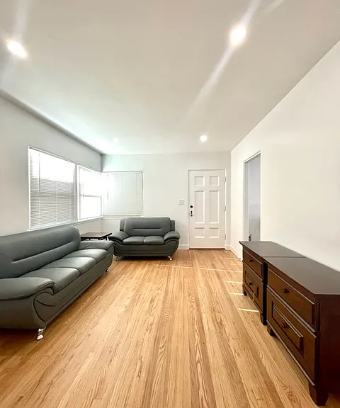 2026 Meridian Ave — Photo 7
