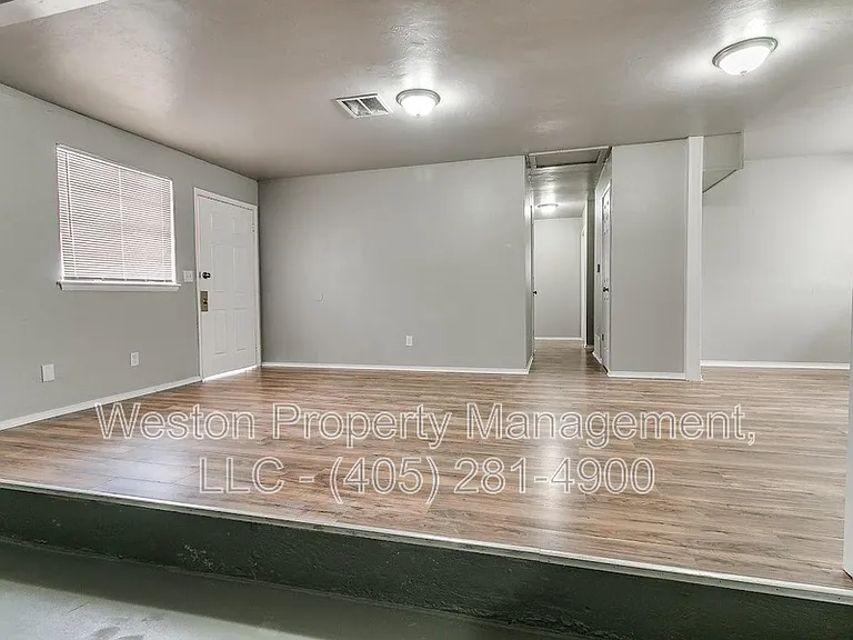 1605 Cynthia Dr — Photo 7