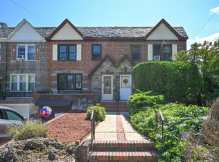 2905 150th St, Flushing, NY 11354