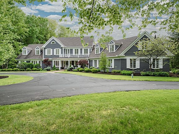 2nd image of 17980 Windy Lakes Cir
