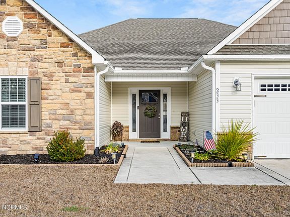 3rd image of 233 Sailor Street
