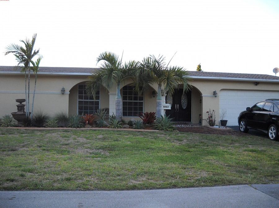 1st image of 8461 Southampton Dr