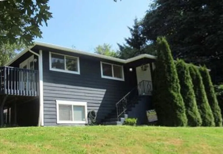 12840 Renton Ave S #LOWER — Photo 2