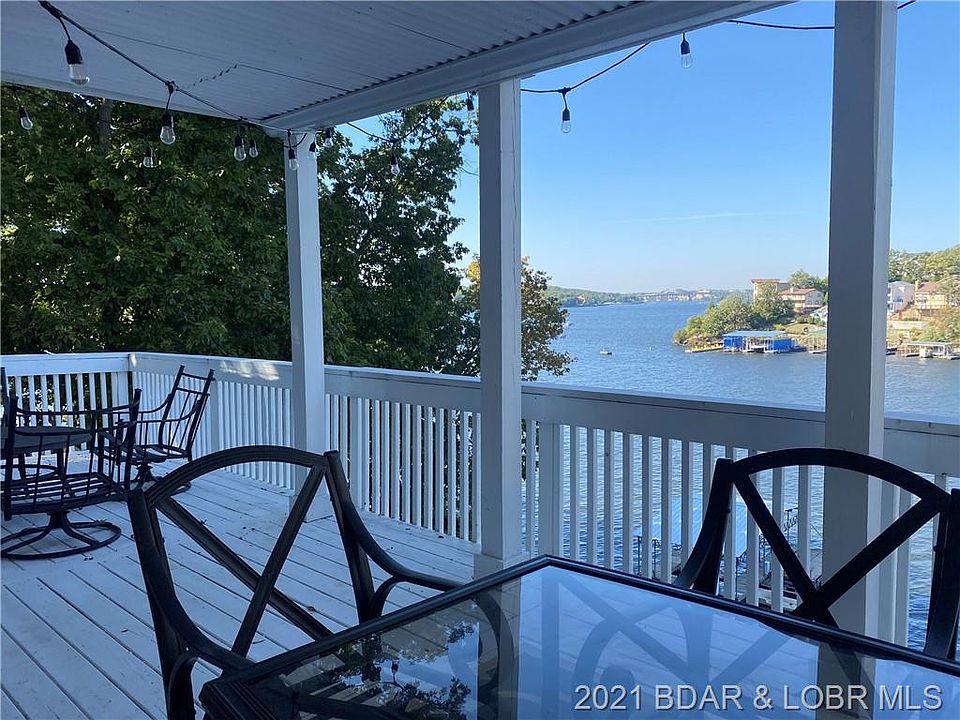 1st image of 4692 Lakehurst Cir
