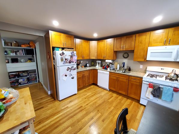 84 Cross St #1