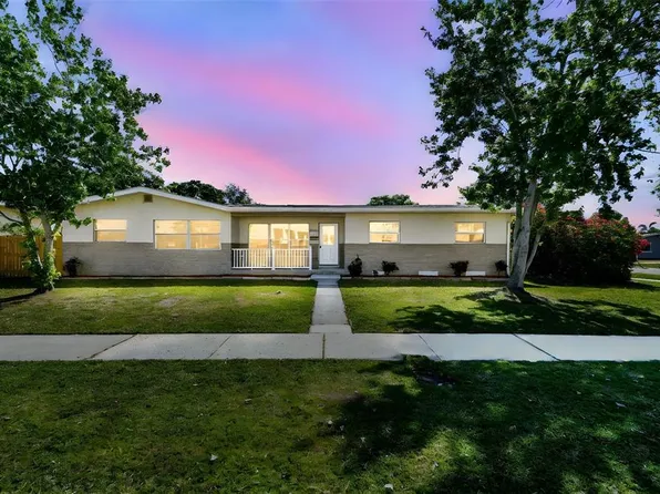 5601 16th St N, Saint Petersburg, FL 33703