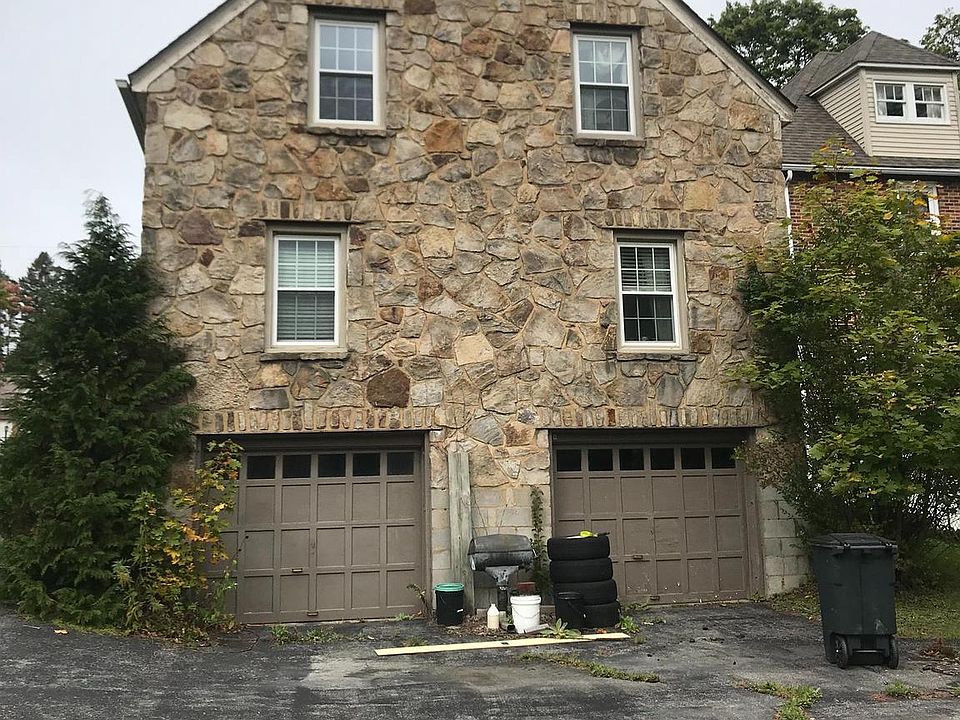 2nd image of 779 Drexel Ave