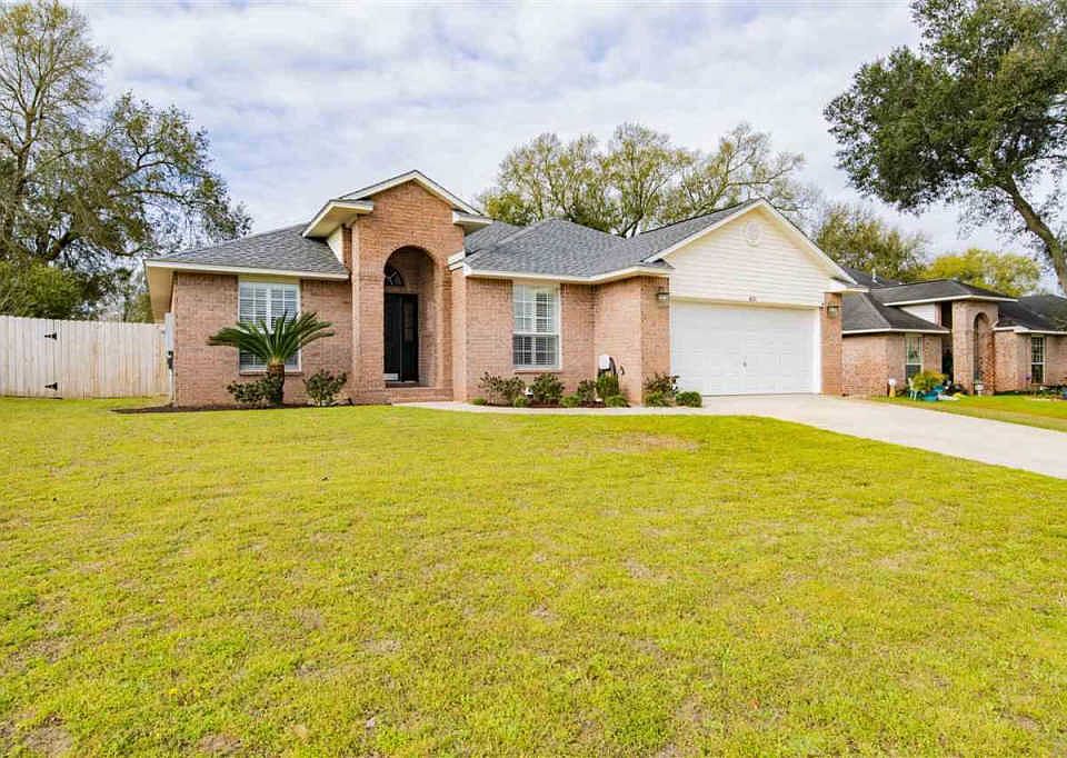 1st image of 6711 Hallendale Dr