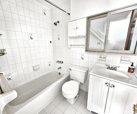 Rented by MAC Realty NY | media 16