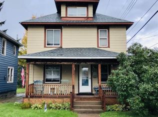 312 Teal Lake Ave, Negaunee, MI 49866