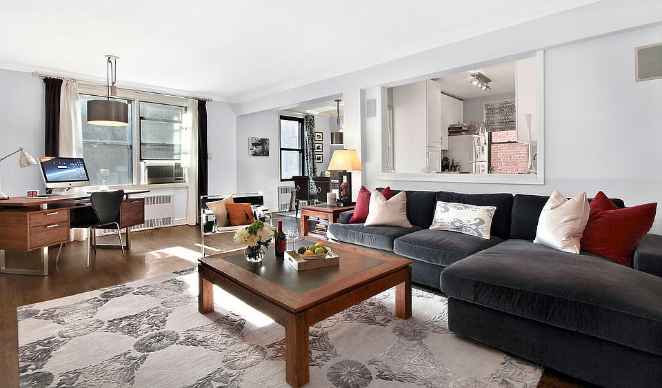 1st image of 30 E 9th St APT 5AA