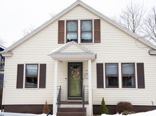 41-43 Parkside St, Springfield, MA 01104