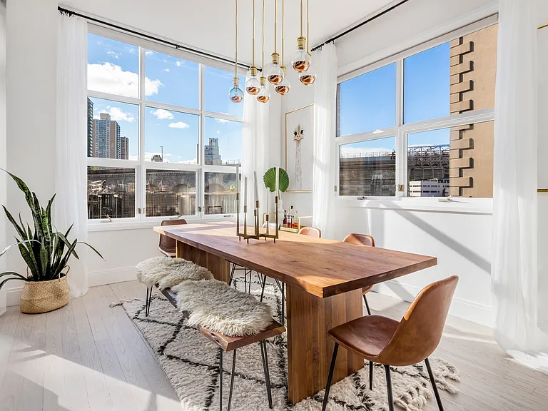 42 Main St #5AB — Photo 2