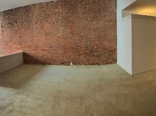 20 S Bank St, Philadelphia, PA 19106