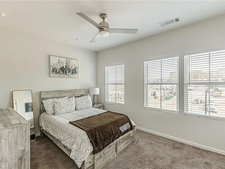 1205 Skylar Ln SE — Photo 15