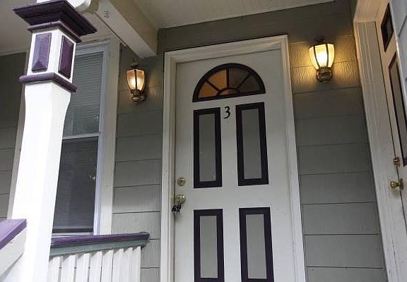 Private Entrance in historic Victorian Home