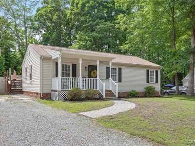 7031 Poteet Ln, Mechanicsville, VA, 23111