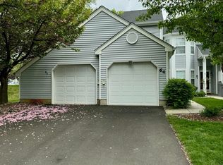 64 Pagoda Ln, Freehold, NJ 07728