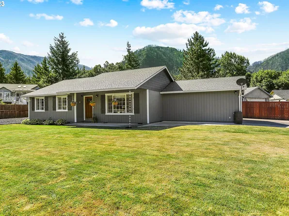 912 Halo Chako, North Bonneville, WA 98639
